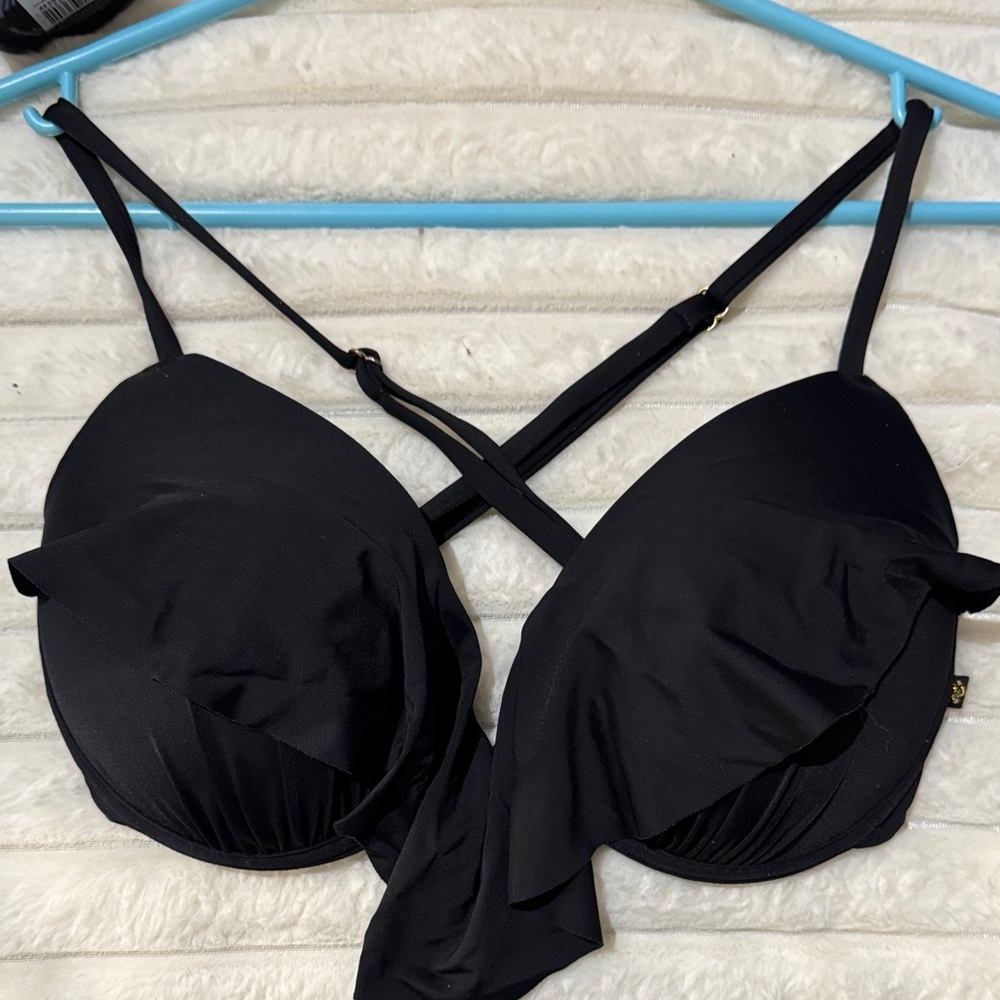 La Vie en Rose Black Women's ruffle Bathing Suit Top